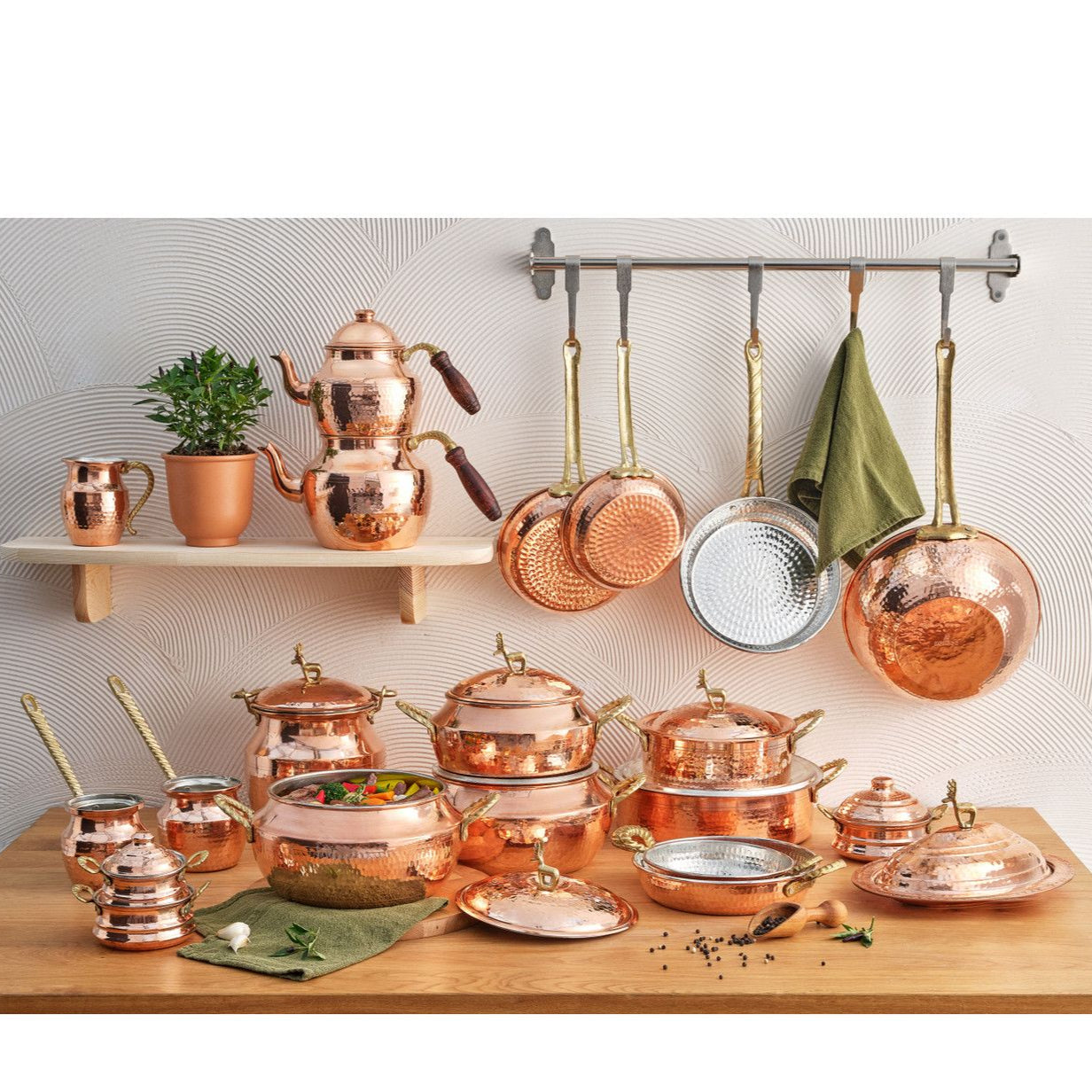 Karaca Alacahöyük Kobber Gryde 24 cm 2,6 Liter