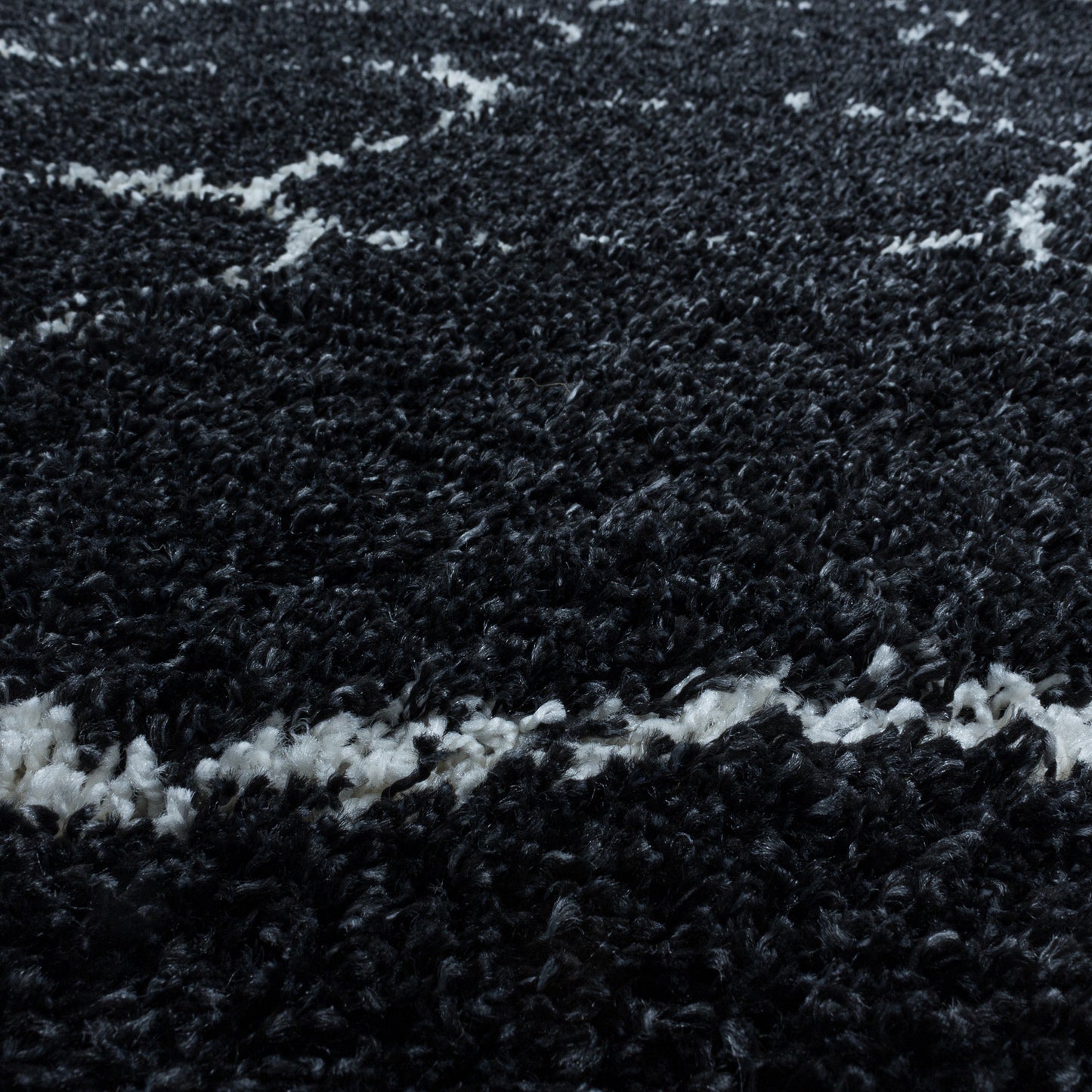 Sally - Anthracite