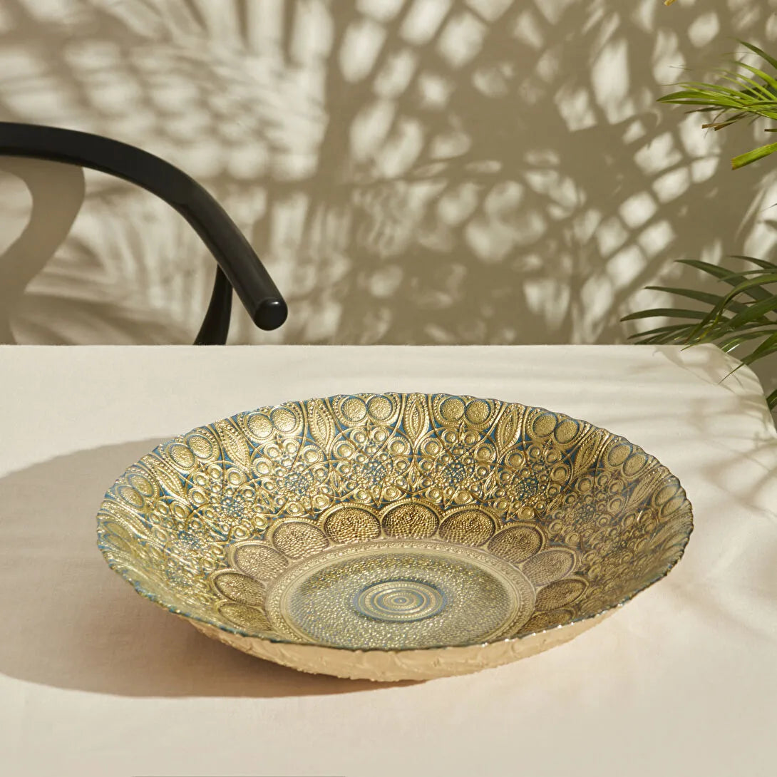 Karaca Home Jamil Dekorativt Fad – Kunstfærdigt Glasdesign (33 cm)