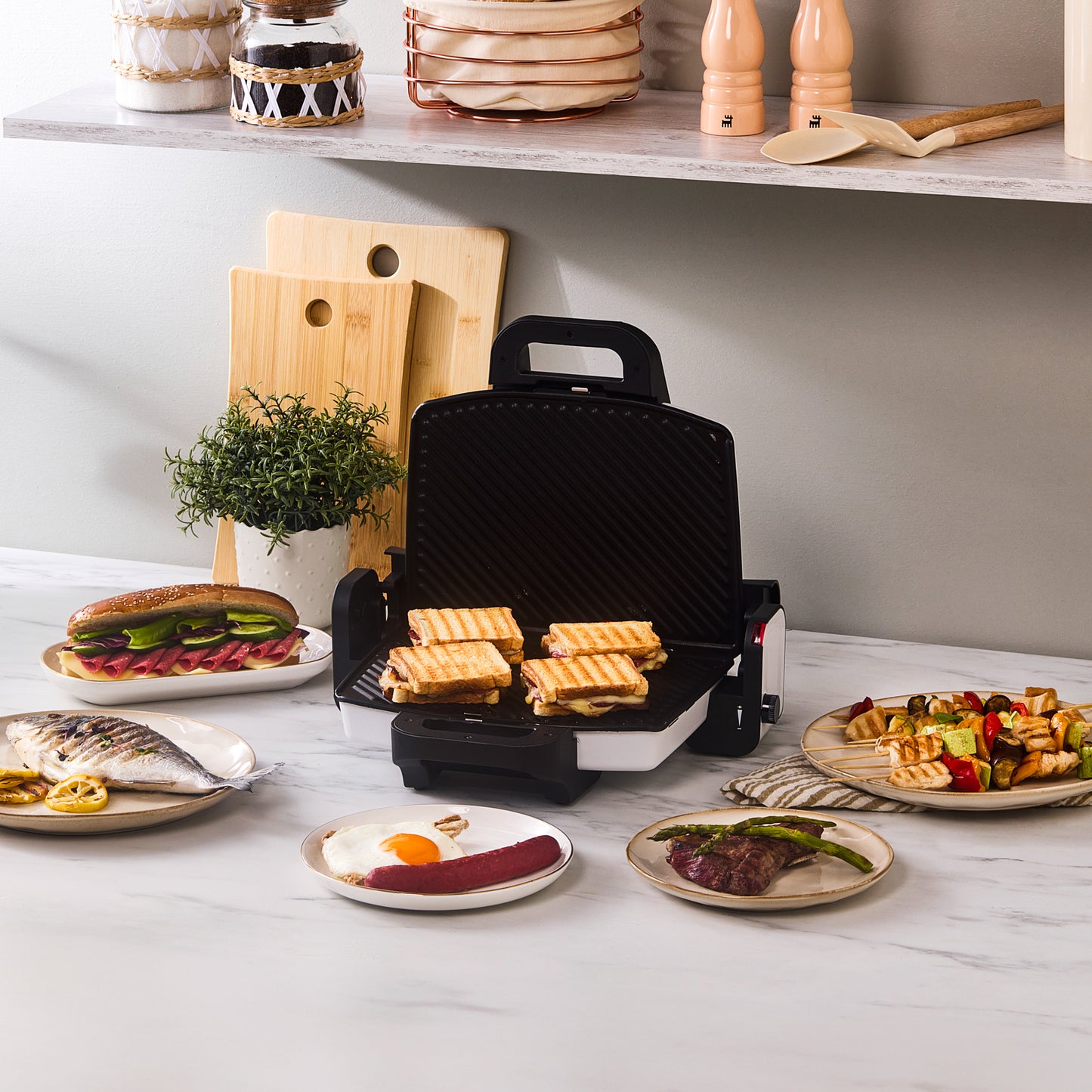 Karaca Future Toastgrill Pearl White 1800 W – 4-skivers kapacitet