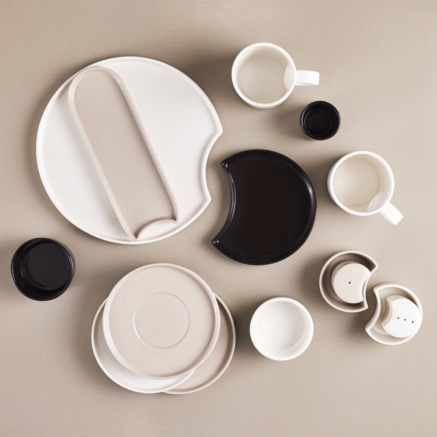 Karaca Red Carpet Collection X Hussein Chalayan – Forever Bone Poly 28-dele Morgenmadssæt til 6 personer