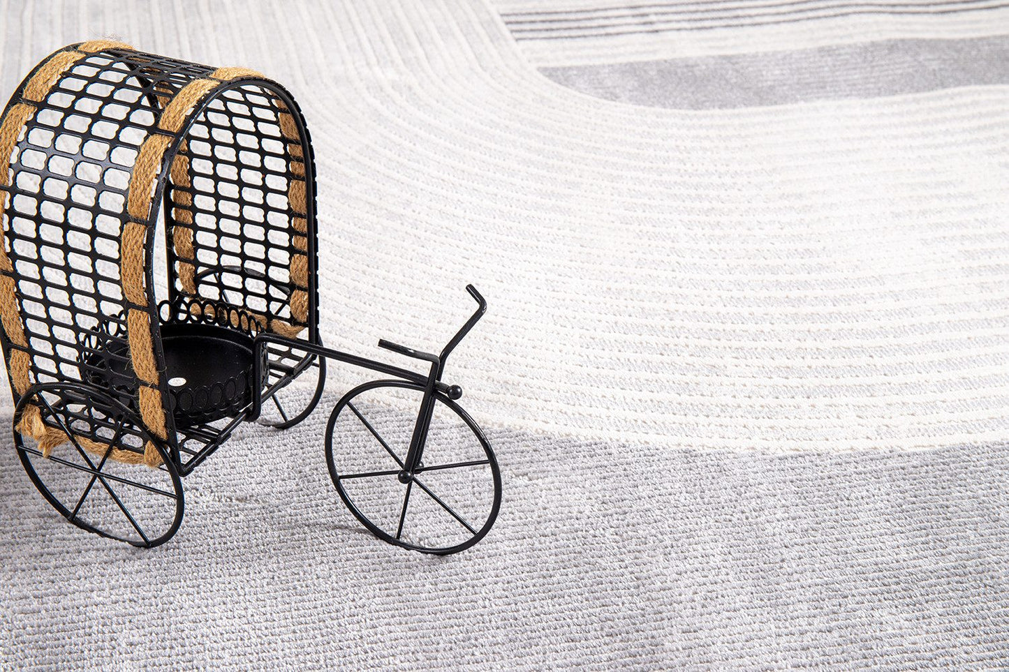 Aura - 134 Grå/Cream