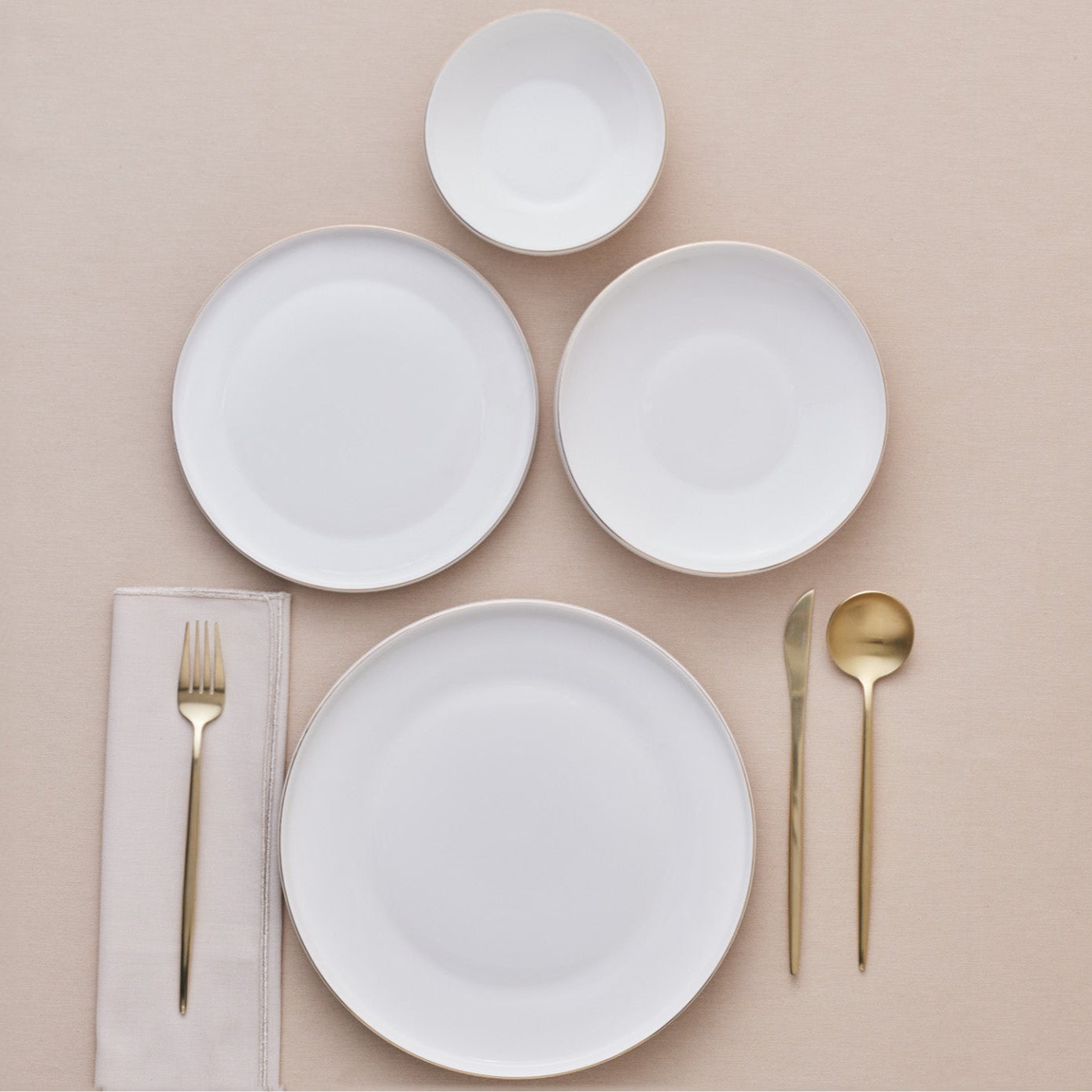 Karaca Stream Bone Saturn Spisestel 24 dele – 6 personer – Hvid/Guld
