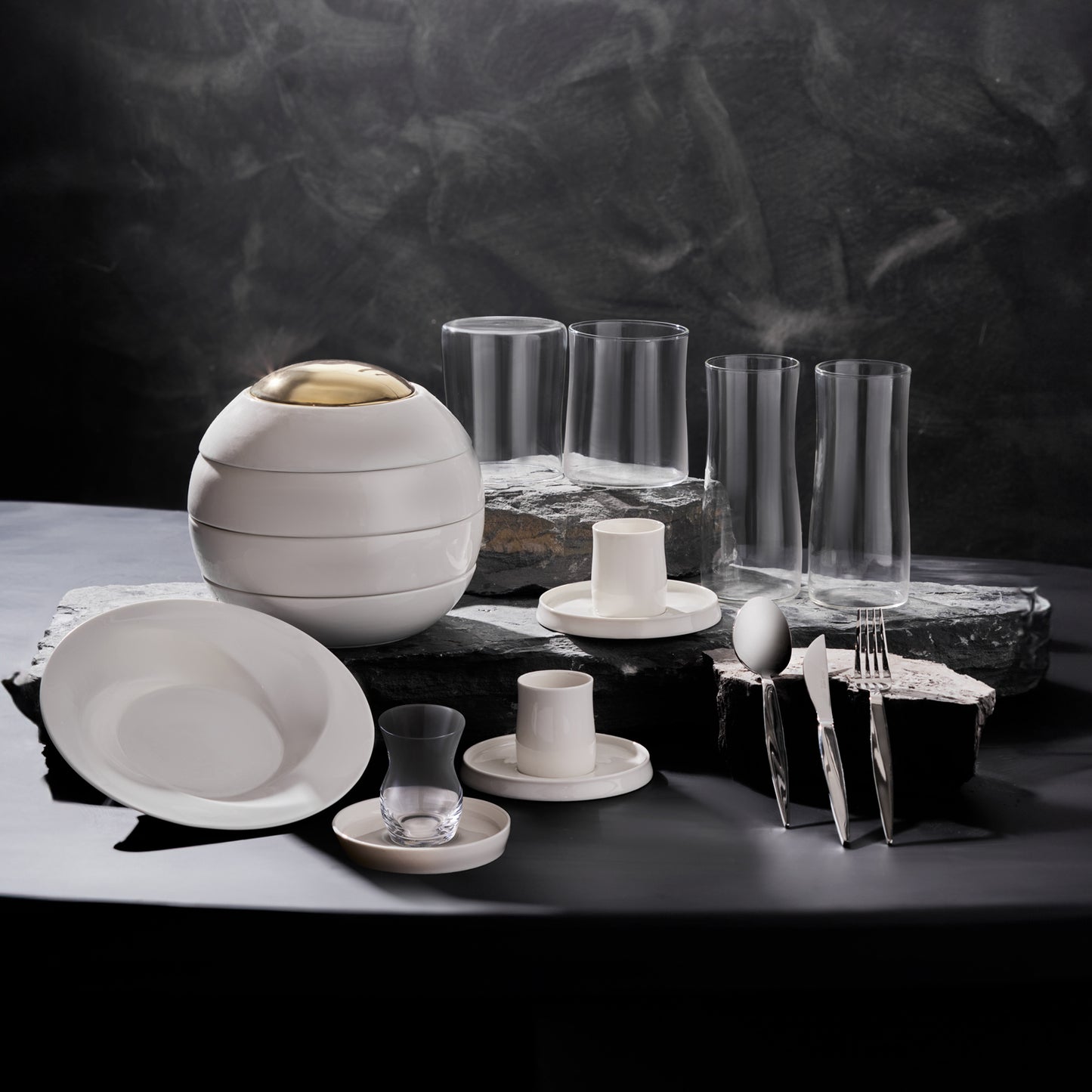 Karaca x Sarıyer Design – 316 Elegance Sarıyer Sølv – 84-dele Bestiksæt til 12 personer