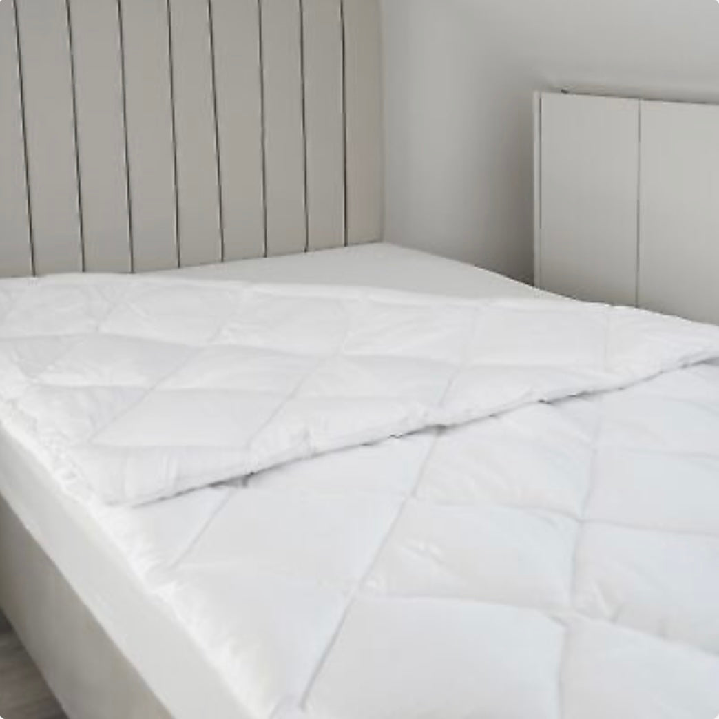 Helårsdyne Polybomuld 195x220 cm Hvid - Pimoliza