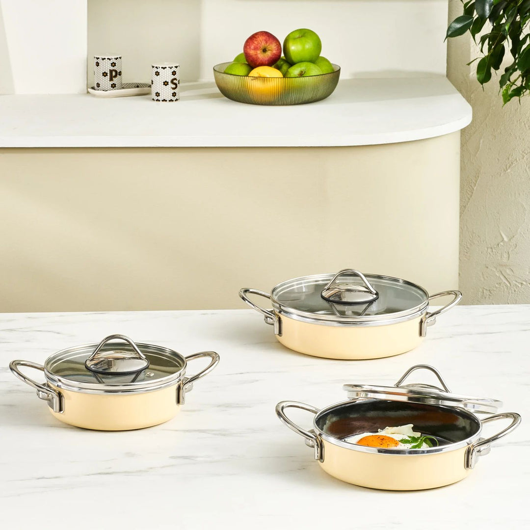 Karaca Erva Emaljeret Induktions Lavt Grydesæt 6 Dele 16-18-20 cm - Råhvid