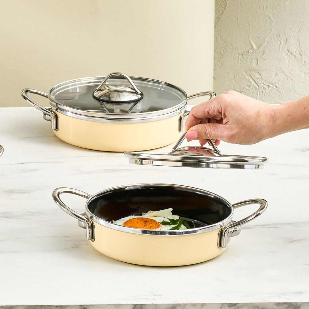 Karaca Erva Emaljeret Induktions Lavt Grydesæt 6 Dele 16-18-20 cm - Råhvid