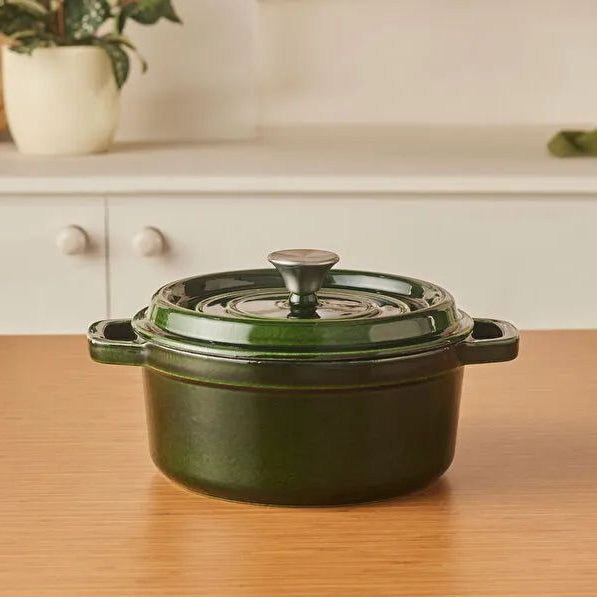 Karaca Heritage Emaljeret Støbejernsgryde – Grøn - 24 cm - 3,7 Liter