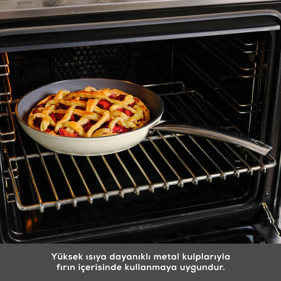 Karaca x Refika Swiss Crystal Creamy Metal Gryde - 2,3 Liter / 20 cm