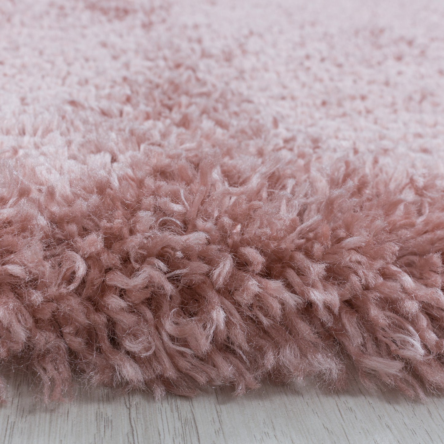 Fluffy Shaggy - Rose