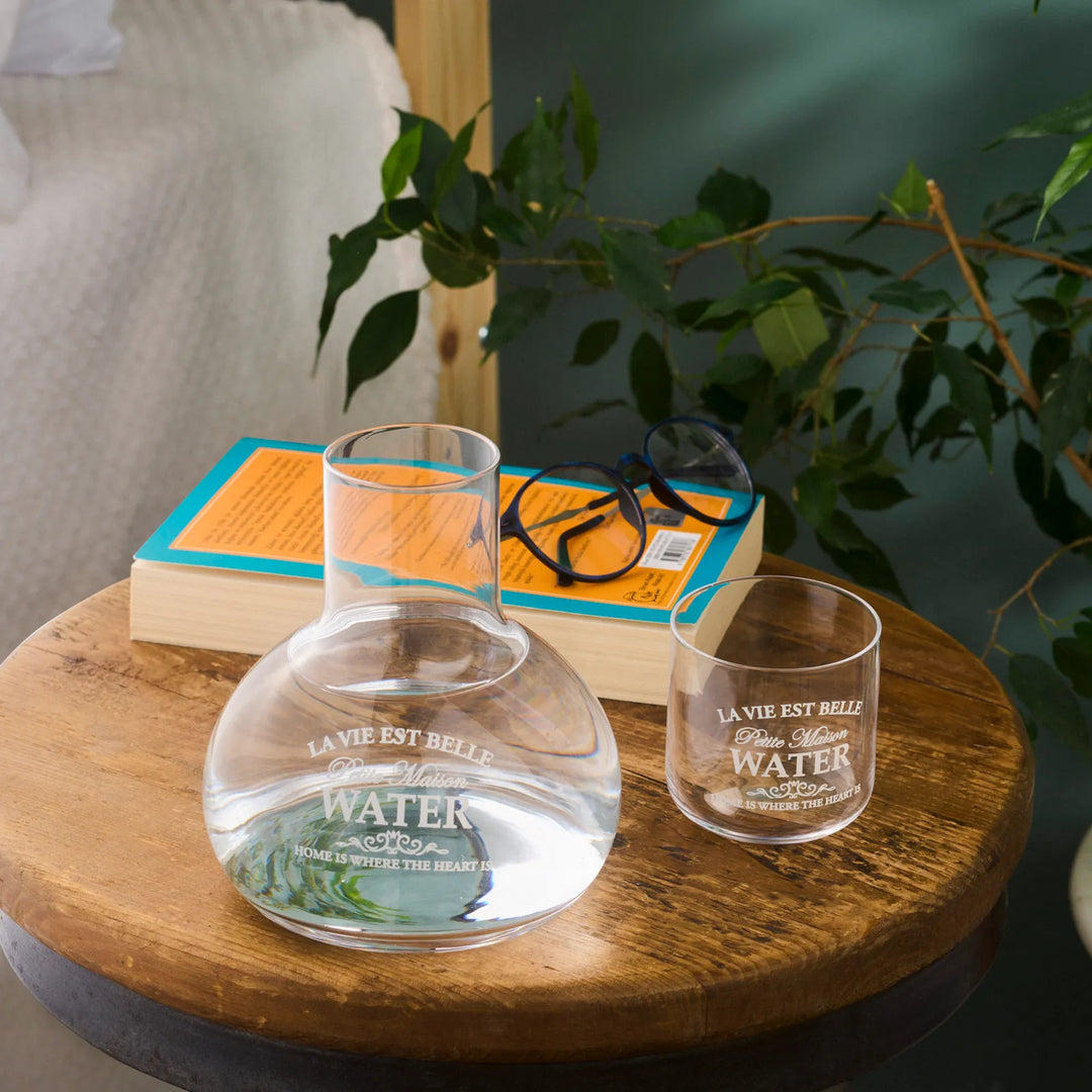 Karaca Maria Vandkaraffel – 1000 ml