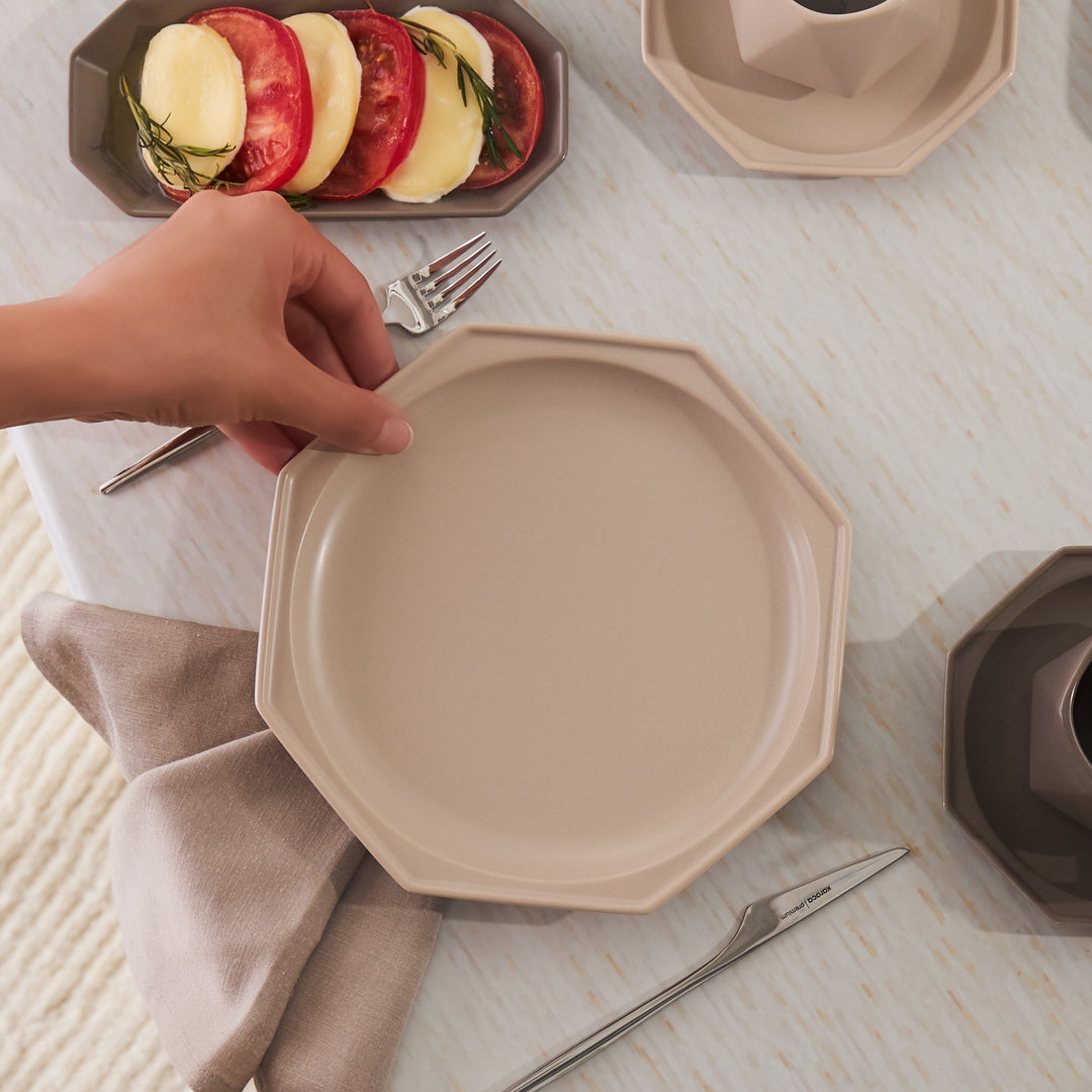 Karaca Stream Bone Fizbo Morgenmadssæt | 26 dele | 6 personer