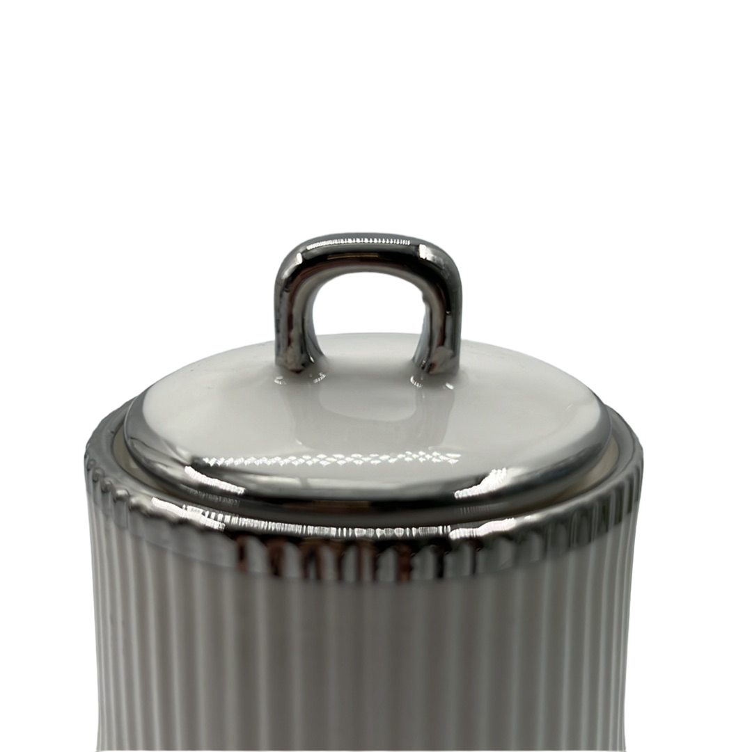 Almina Porcelæn Krydderisæt - Hvid/Sølv