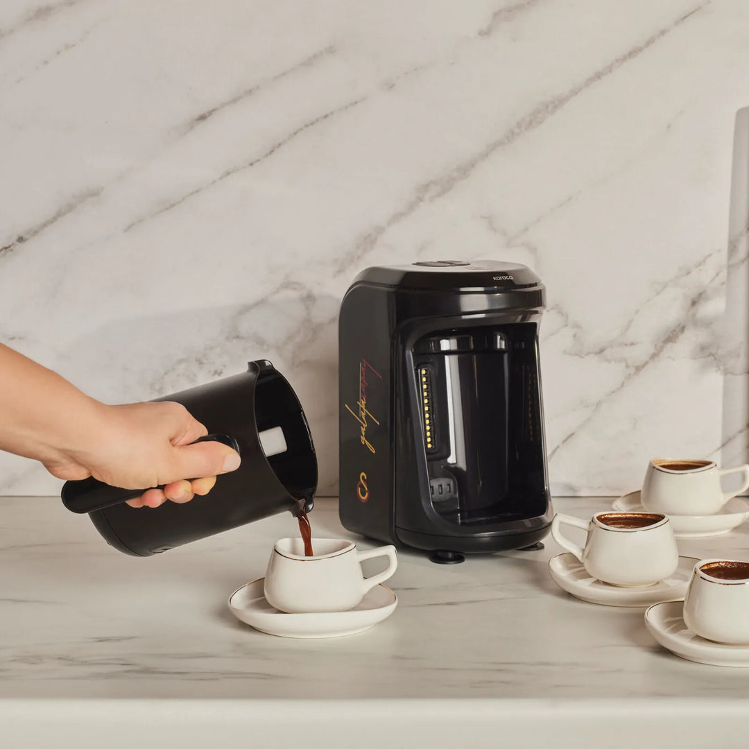 Karaca x Galatasaray Hatır Hüps Mælkebaseret Tyrkisk Kaffemaskine - Sort