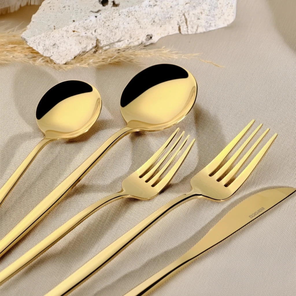 Karaca Orion 30-delt Bestiksæt 18/10 rustfrit stål | Blank Guld | 6 personer
