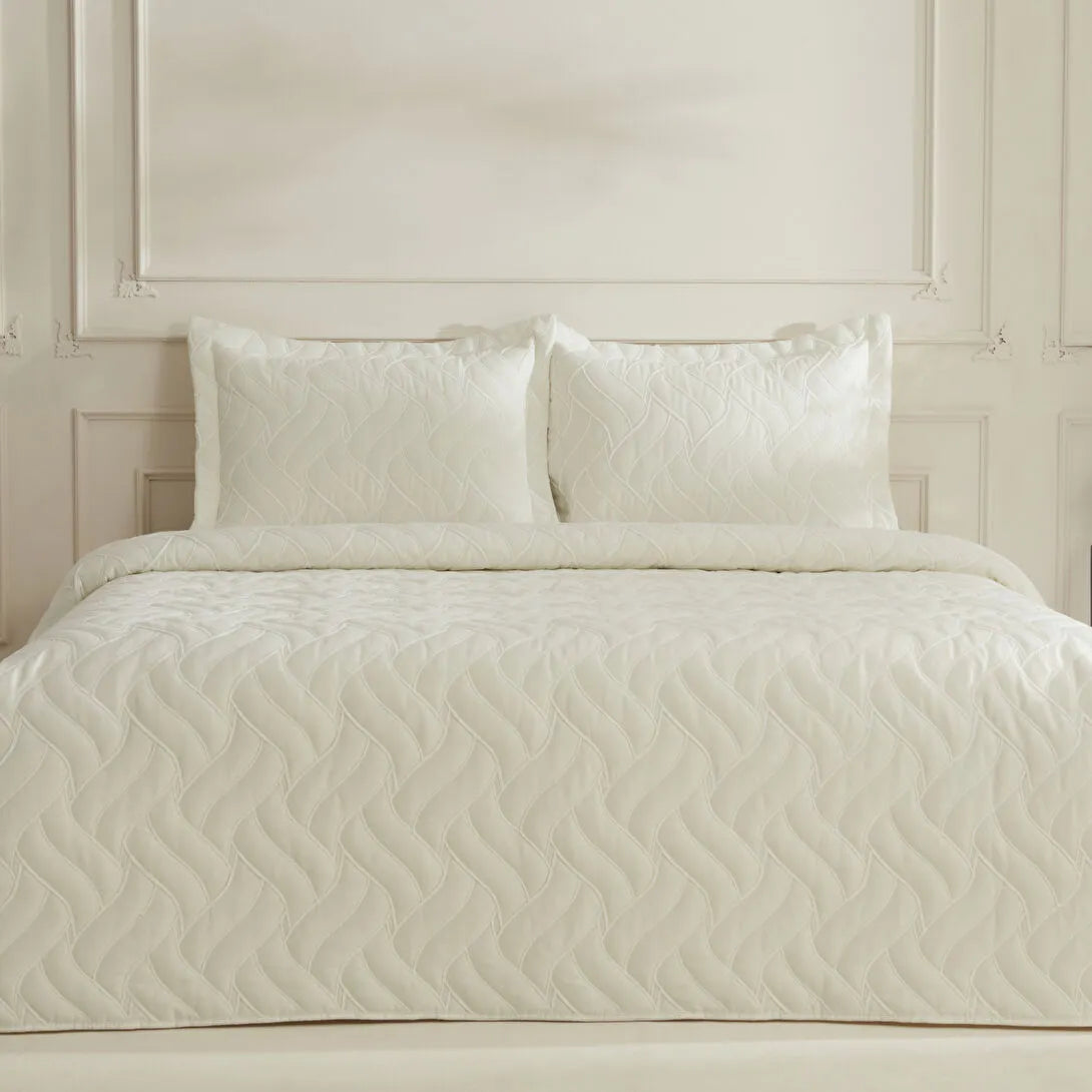 Karaca Home Vega – Dobbeltseng Sengetæppe 240x260 cm - Hvid