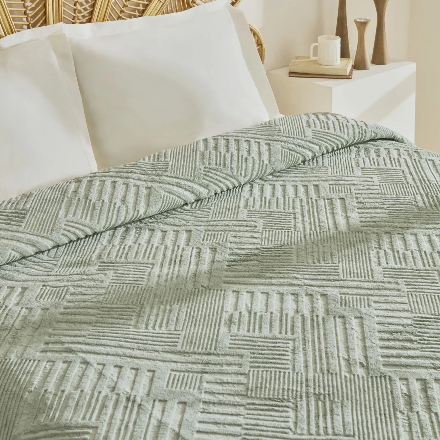 Karaca Home Rita Enkelt Emboss Battaniye/Sengetæppe – Grøn