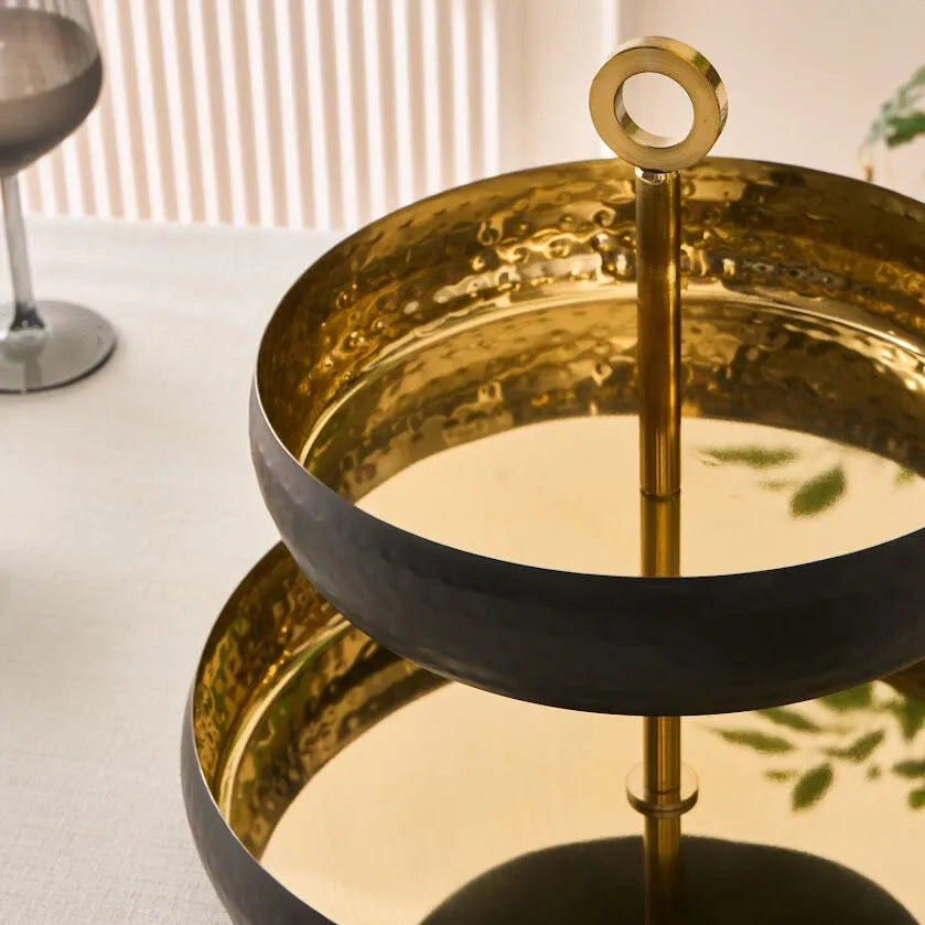 Karaca Arven 2-etagers Dekorativ Serveringsfad – 26 × 32 cm