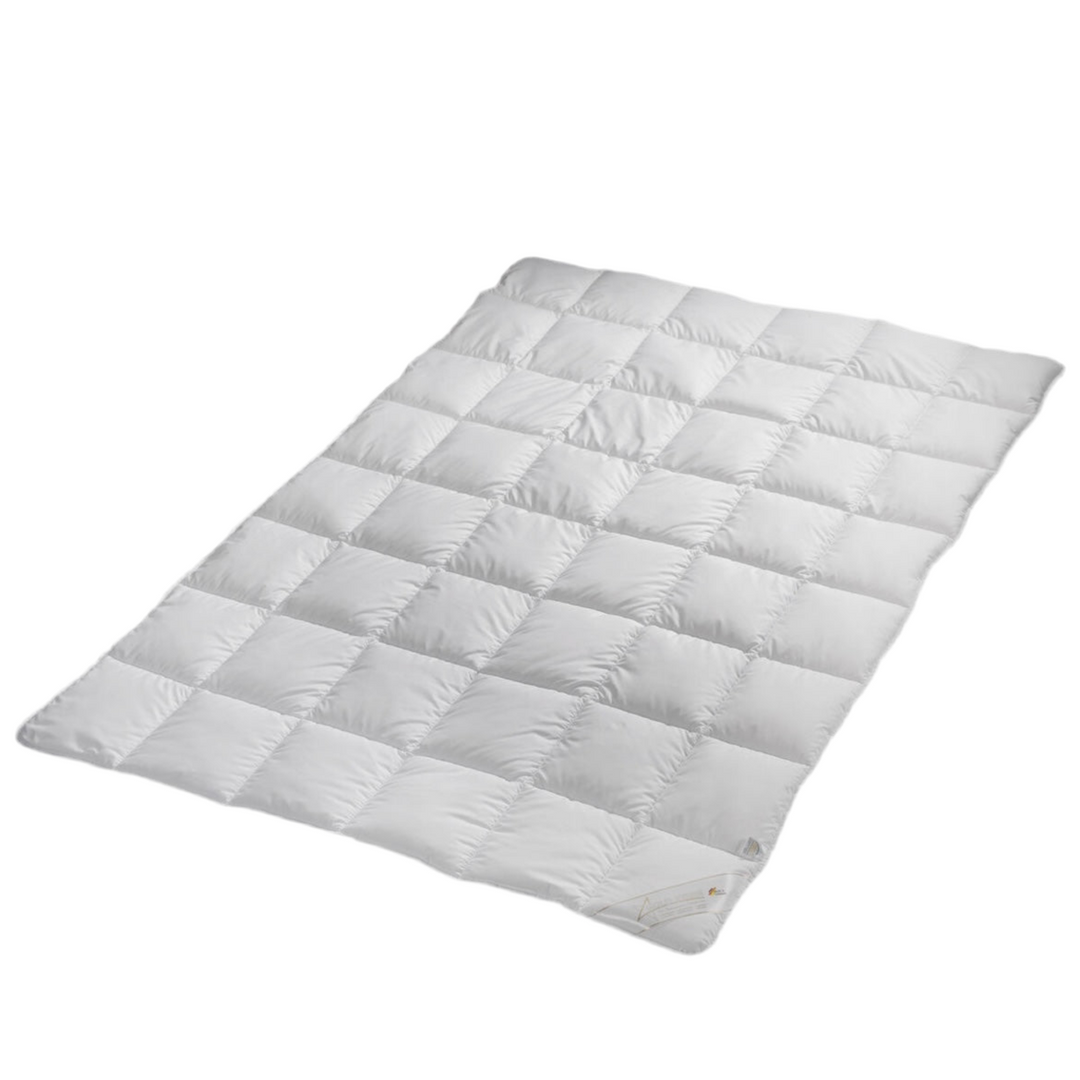 Allergivenlig Helårsdyne Mikrofiber 135x200 cm - Gold Stern