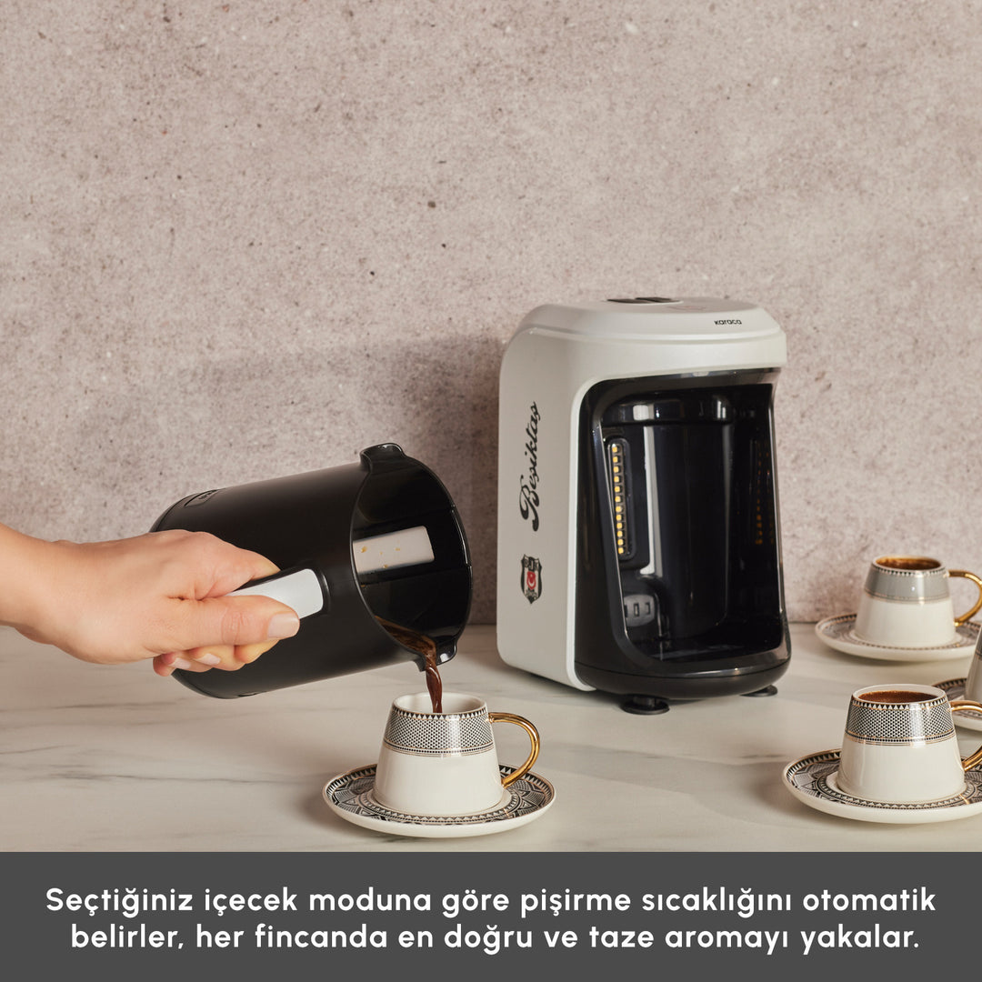 Karaca x Beşiktaş - Hatır Hüps Mælkekaffemaskine - Tyrkisk Kaffe