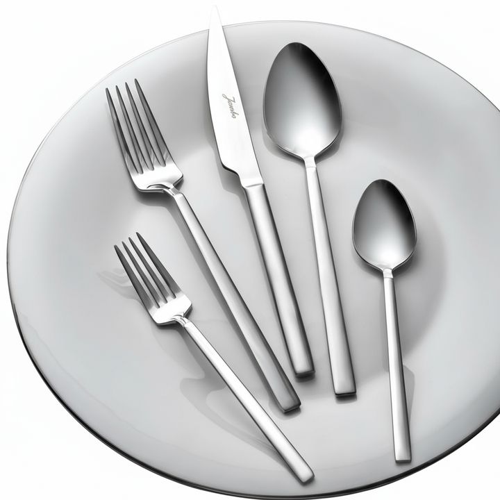 Jumbo 1800 Bestiksæt 60 dele til 12 personer