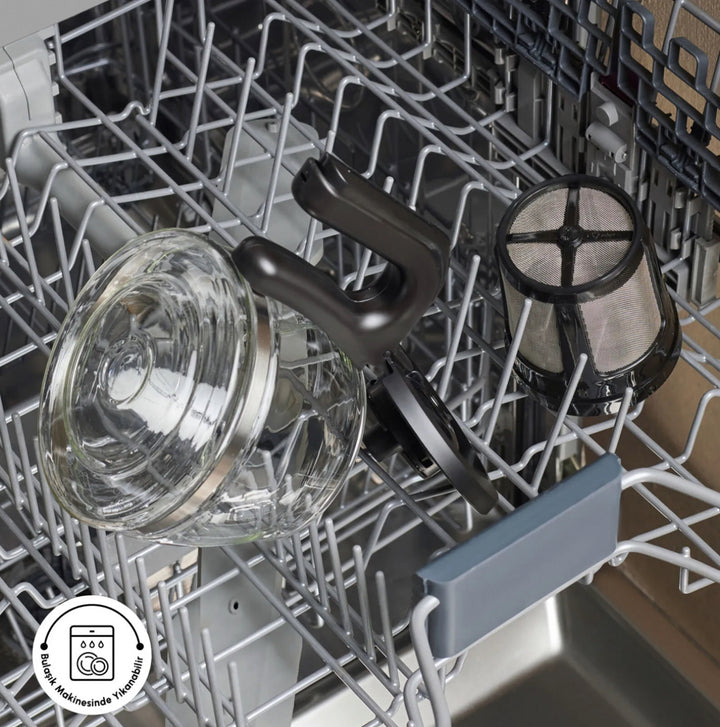 Karaca x Galatasaray Just Coffee Aroma 2-in-1 filterkaffe- og tedemsmaskine