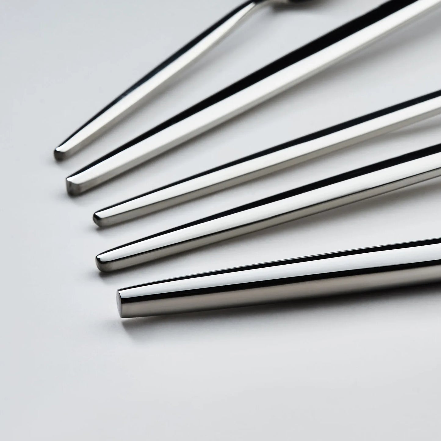 Karaca 316 Premium Moongate Sølv – Bestiksæt til 12 personer, 84 dele