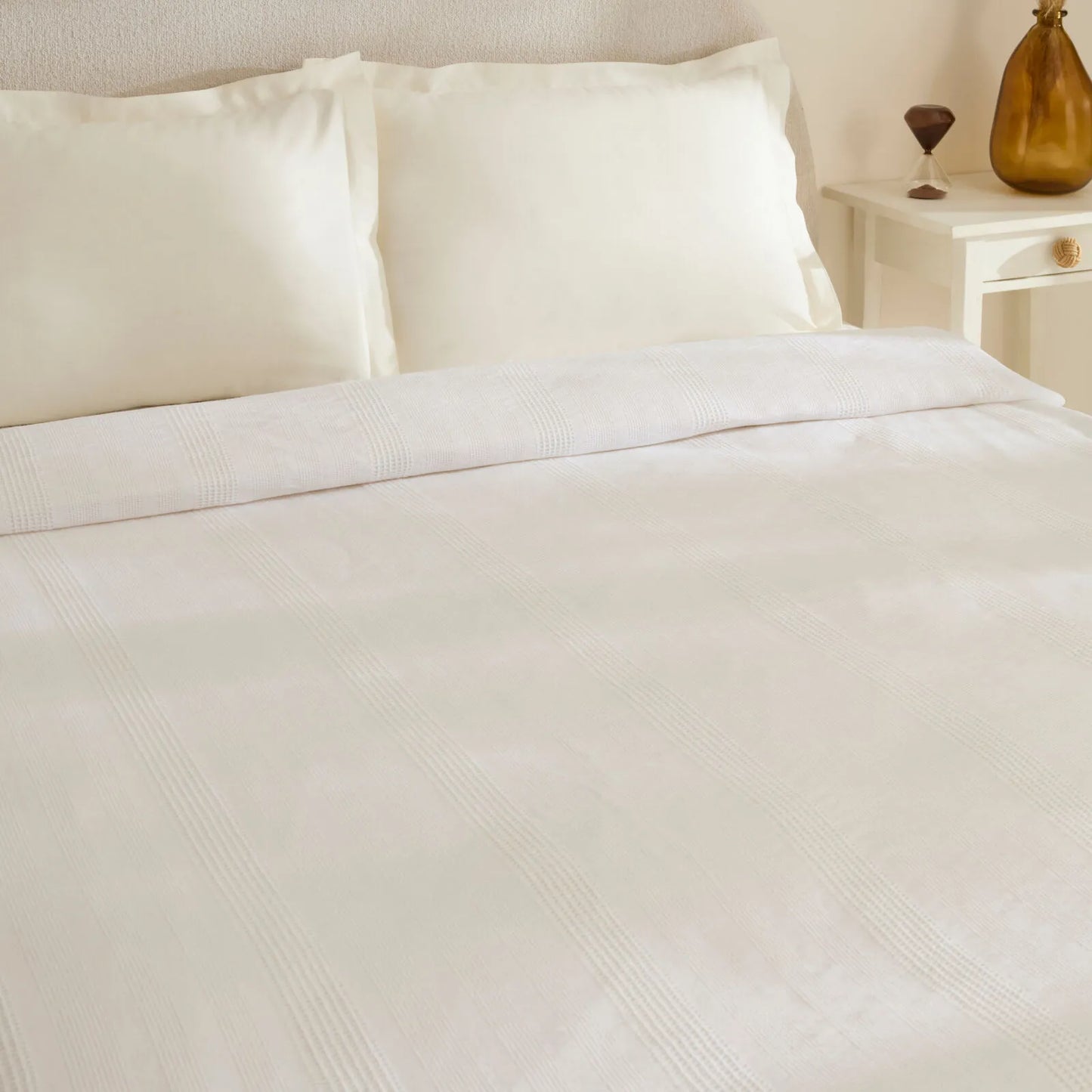 Karaca Home Layna Ecocell – Dobbeltseng Sengetæppe 200x220 cm, Råhvid