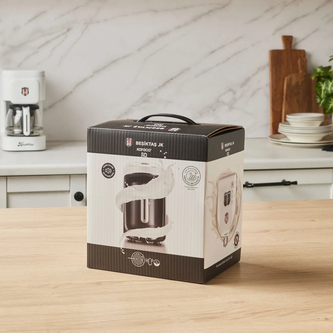 Karaca x Beşiktaş Hatır Hüps Mælkebaseret Tyrkisk Kaffemaskine - Hvid