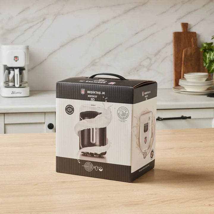 Karaca x Beşiktaş Hatır Hüps Mælkebaseret Tyrkisk Kaffemaskine - Hvid