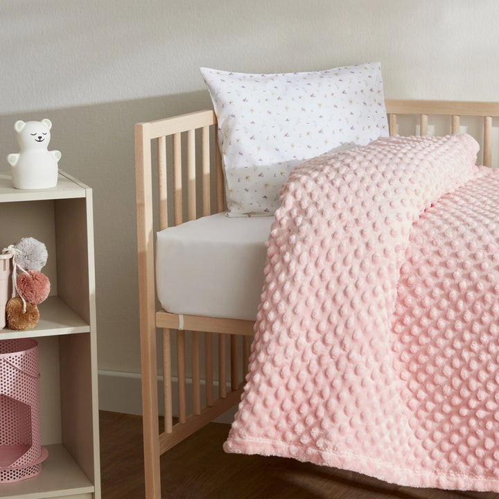 Karaca Home Bebek Lily Tomurcuk-Tæppe – Pink – 90 × 110 cm