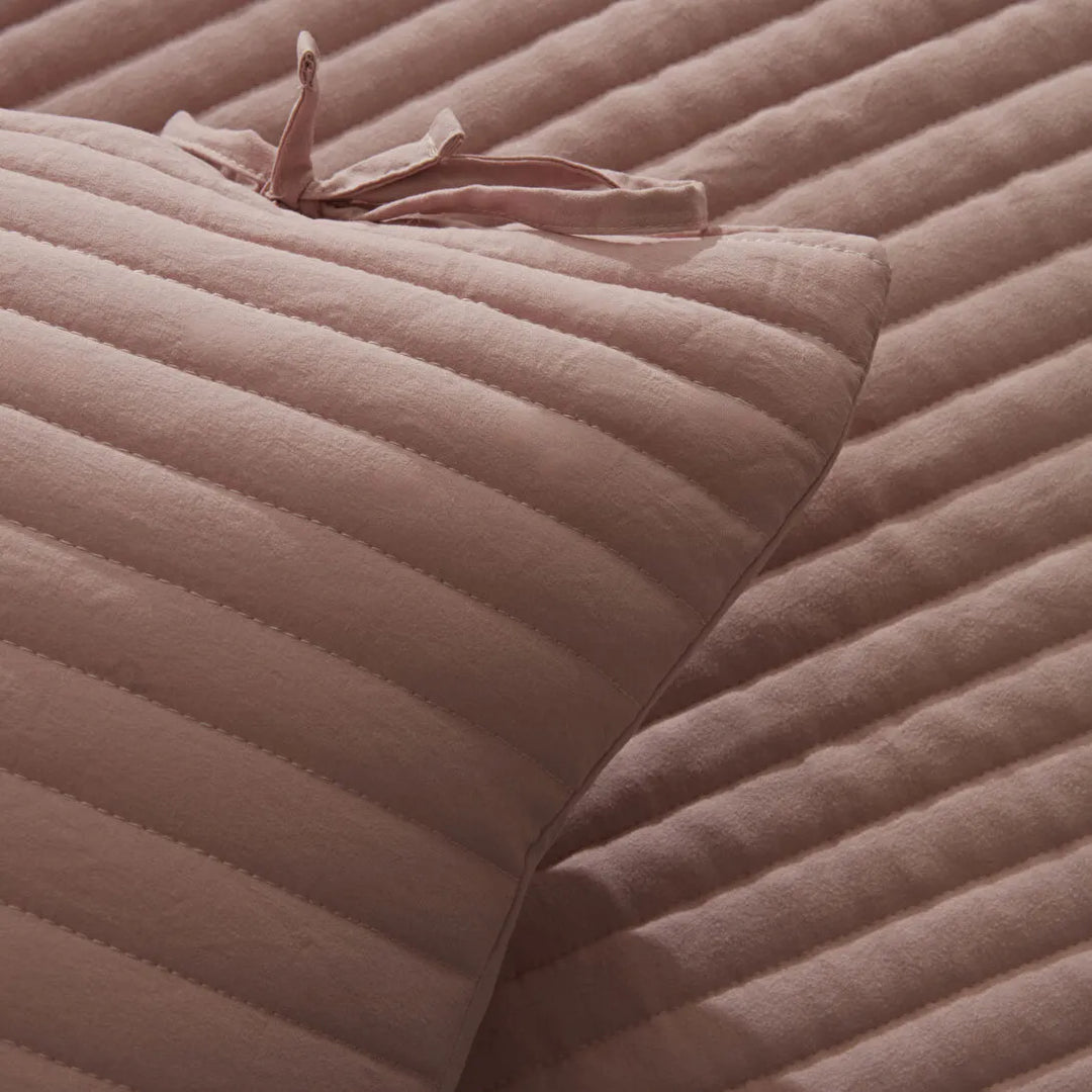 Karaca Home Elie – Dobbeltseng Sengetæppe 230x240 cm - Rose