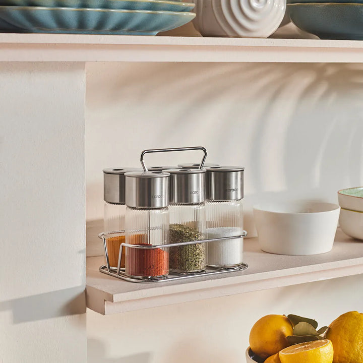 Karaca Ripple Inox Krydderisæt – 13 Dele i Glas & Rustfrit Stål