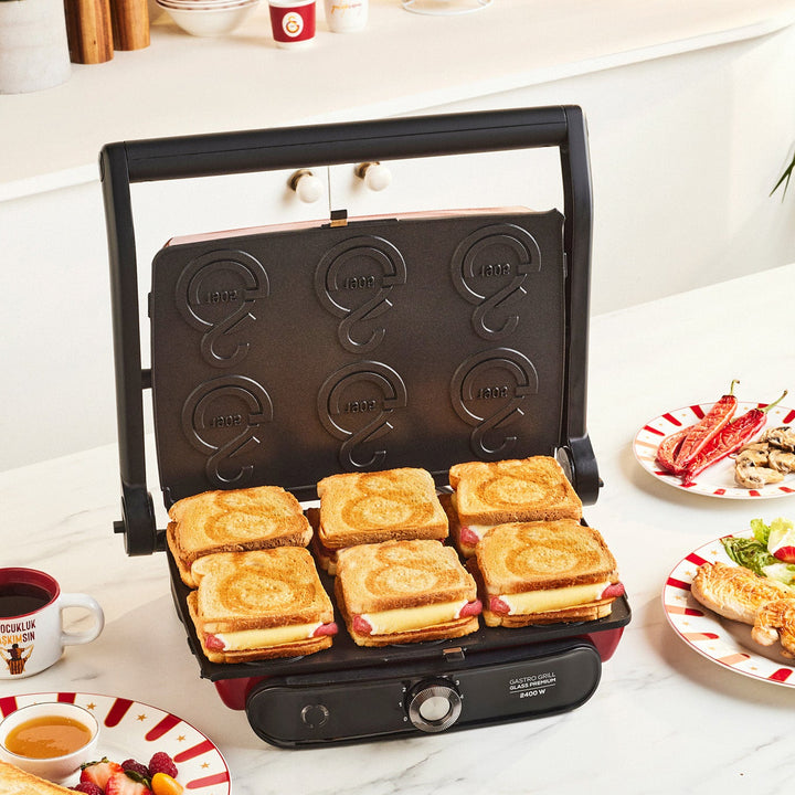 Karaca x Galatasaray - Toastmaskine (6 sandwiches) – 2400 W