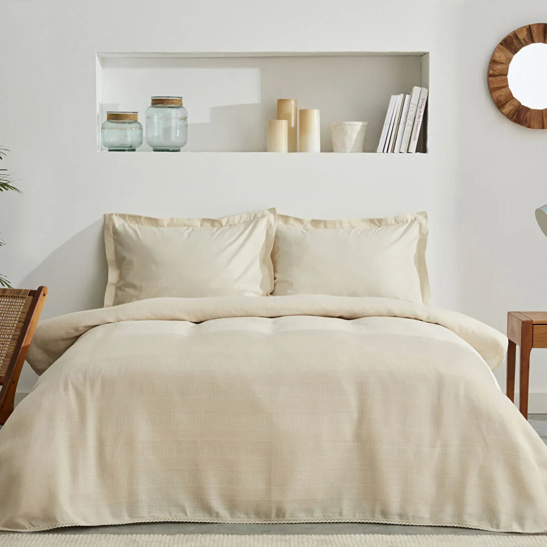 Karaca Home Aurora – Dobbeltseng Sengetæppe 240x260 cm - Krem