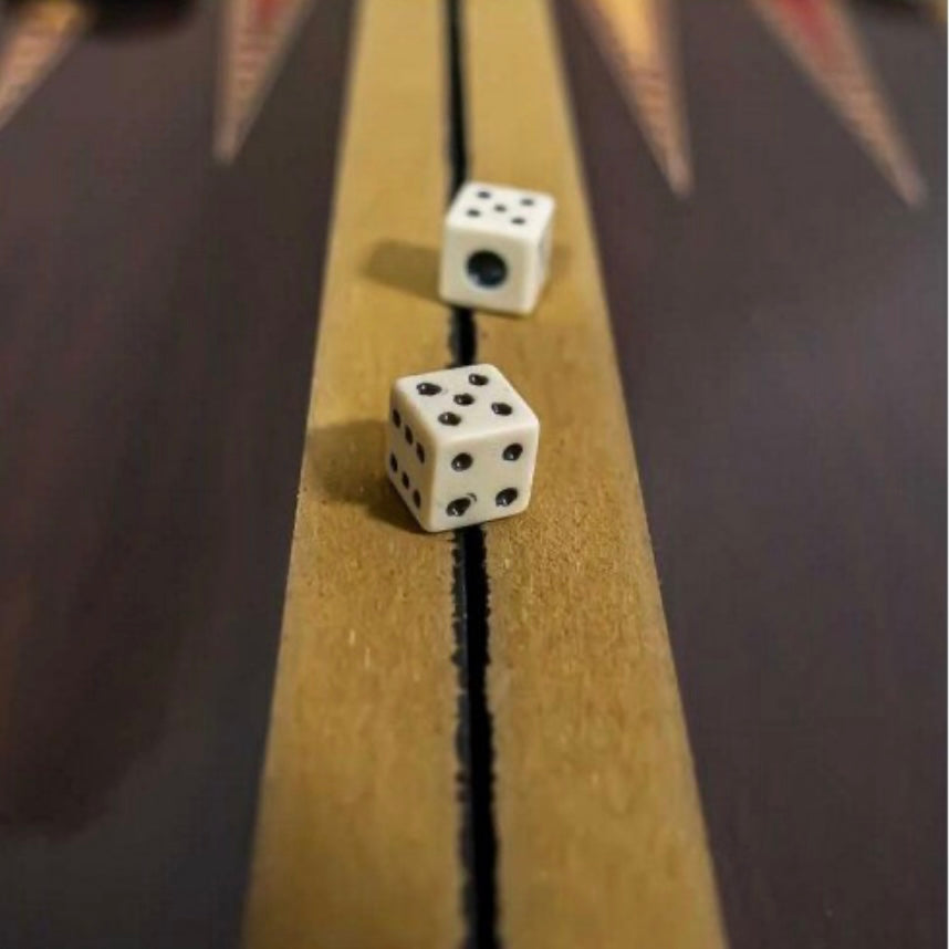 Backgammon og Dam Brætspil i Lakeret Træ 48x48 cm - Kaplama Tavla