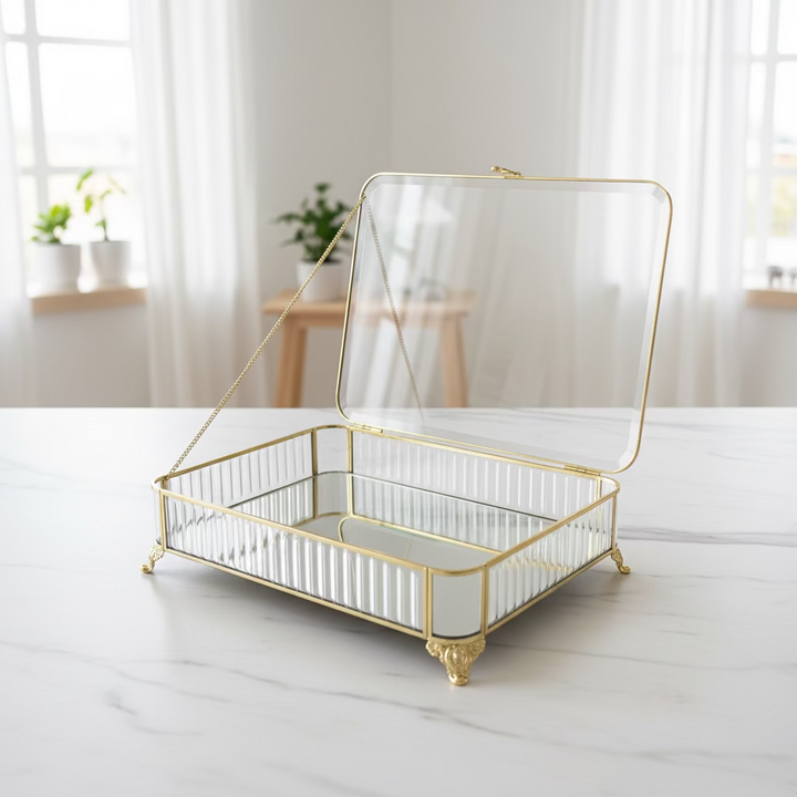 Almina - Elegance dekorativ opbevaringsboks – 35 × 25 × 8 cm | Glas/metal | Transparent/guld