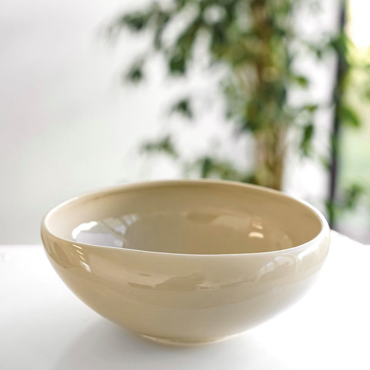 Almina - Wave Biscuit Serveringsskål - Ø23 cm | Stentøj | Beige