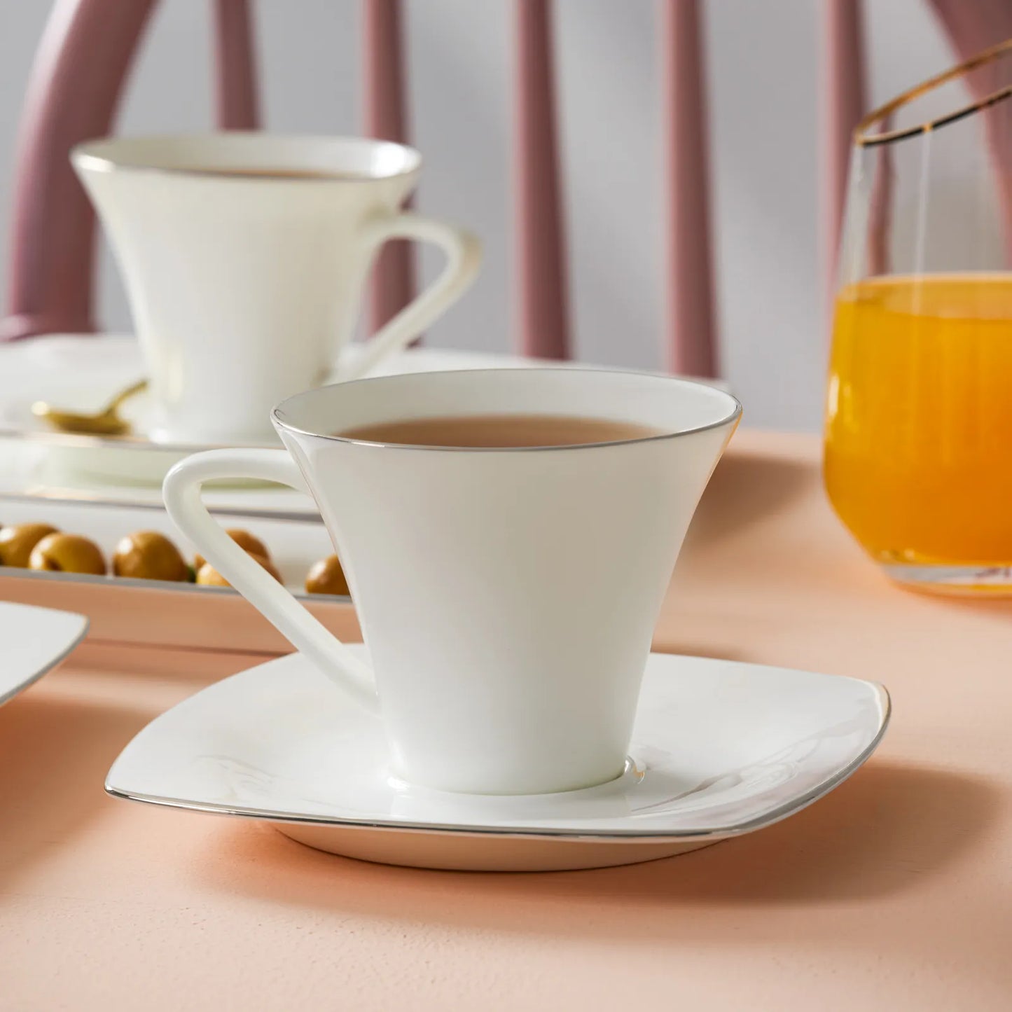 Karaca Fine Pearl Ragusa Porcelænssæt Sølvkant - 26 dele 6 personer
