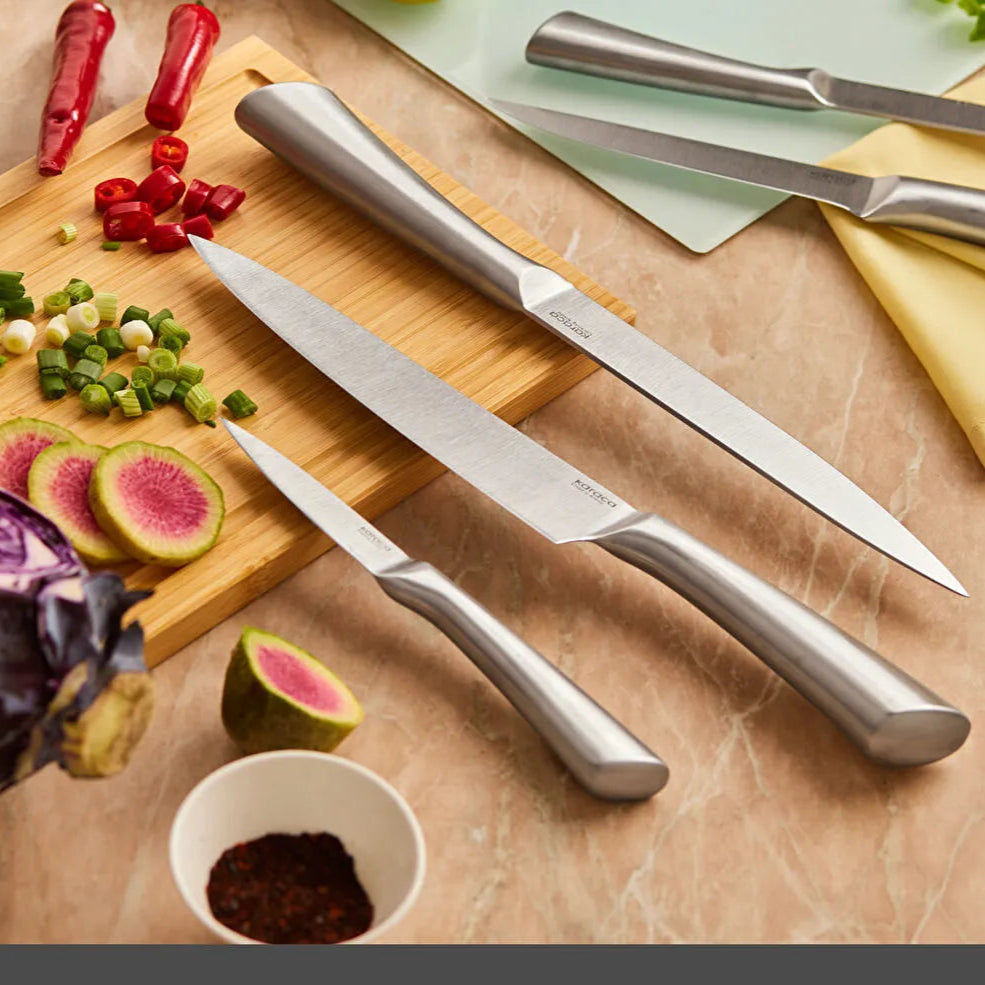 Karaca Samurai Nagoya Vigor 7-delt Knivsæt med Skærebræt – Japansk Stål