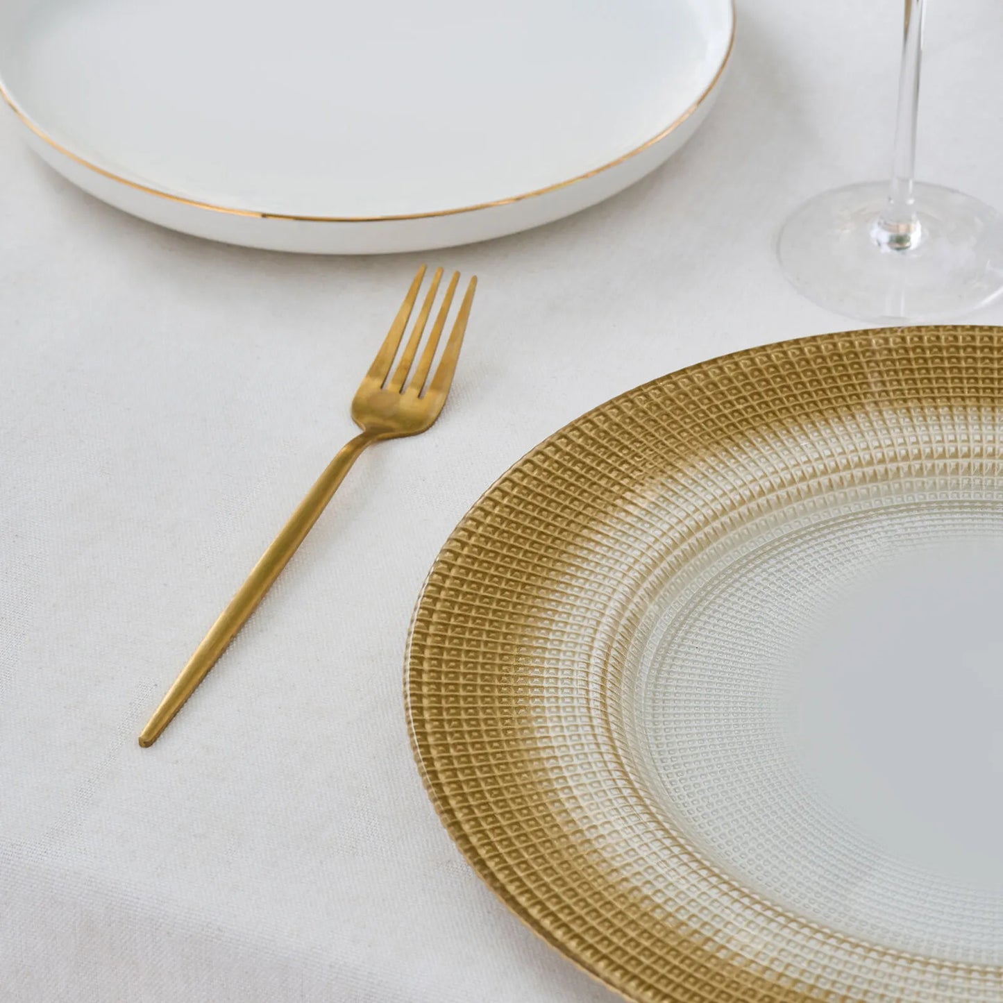 Karaca Home Marisa Dekorativt Glasfad/Dækkeserviet – Guldglitter - 33 cm