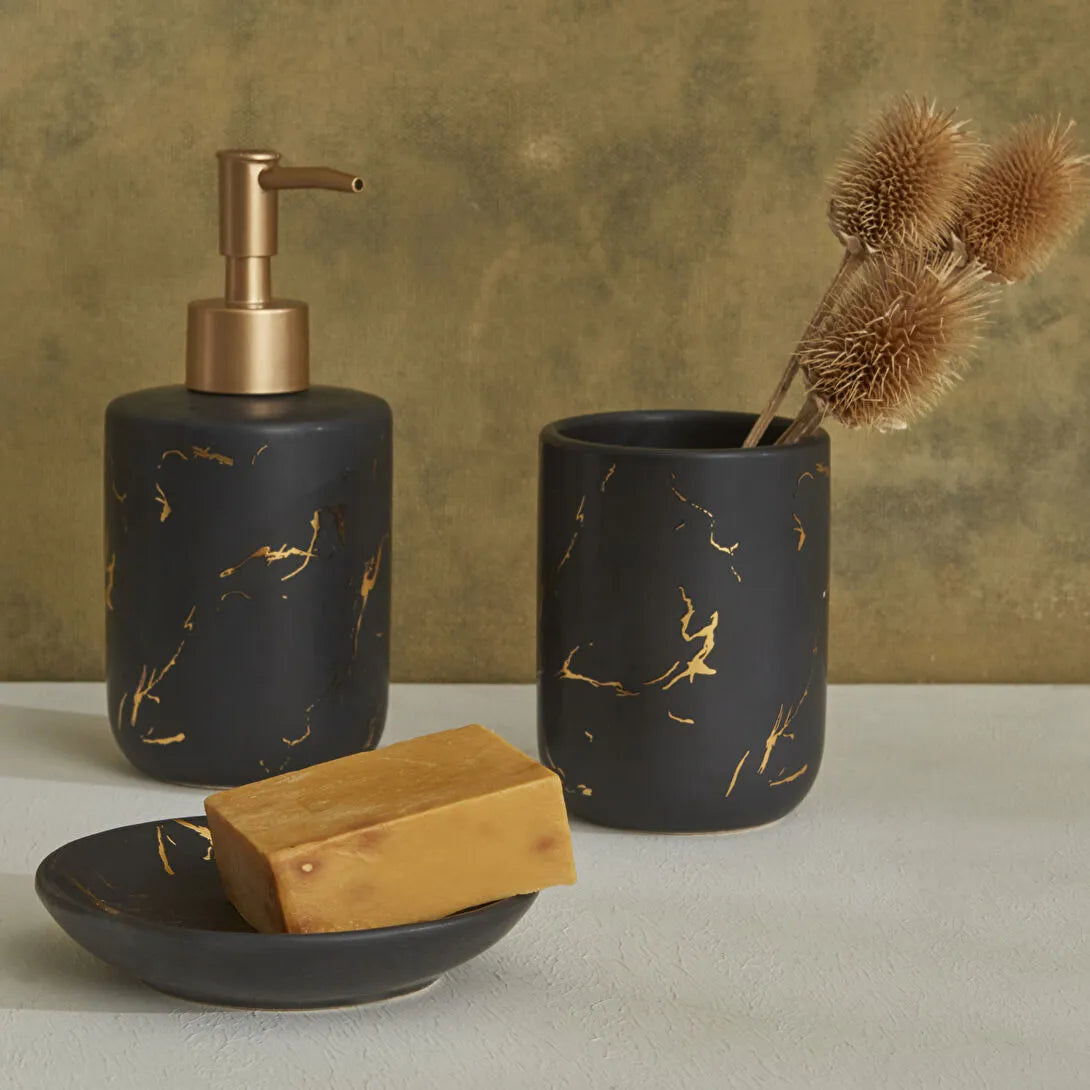 Karaca Home Marco Badeværelsessæt – 3 Dele - Sort/Guld Keramik