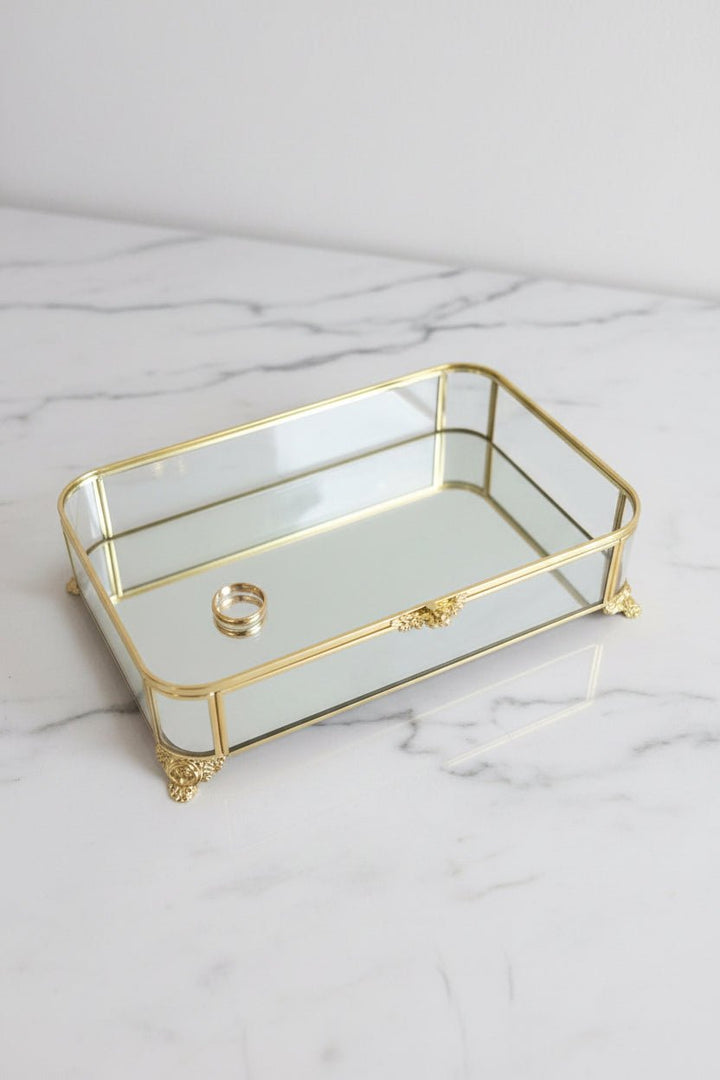 Almina elegant -Smykke guld bakke -30 x 20 cm - Løven Home