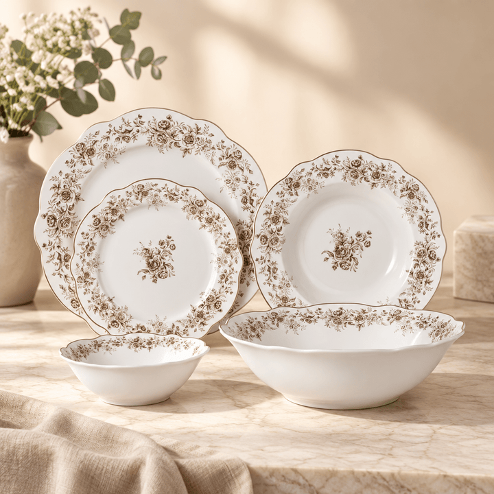 Almina Rosemont - Porcelæn tallerkensæt - 25 Dele | 6 Personer | Mokkabrun - Løven Home