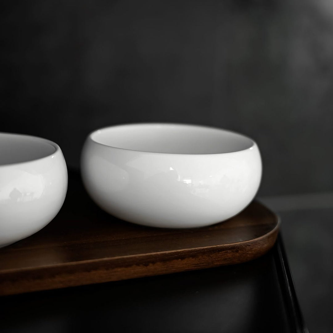 Belicia snackskåle sæt i porcelæn m/træbræt 37x12 cm (4 dele) - Løven Home