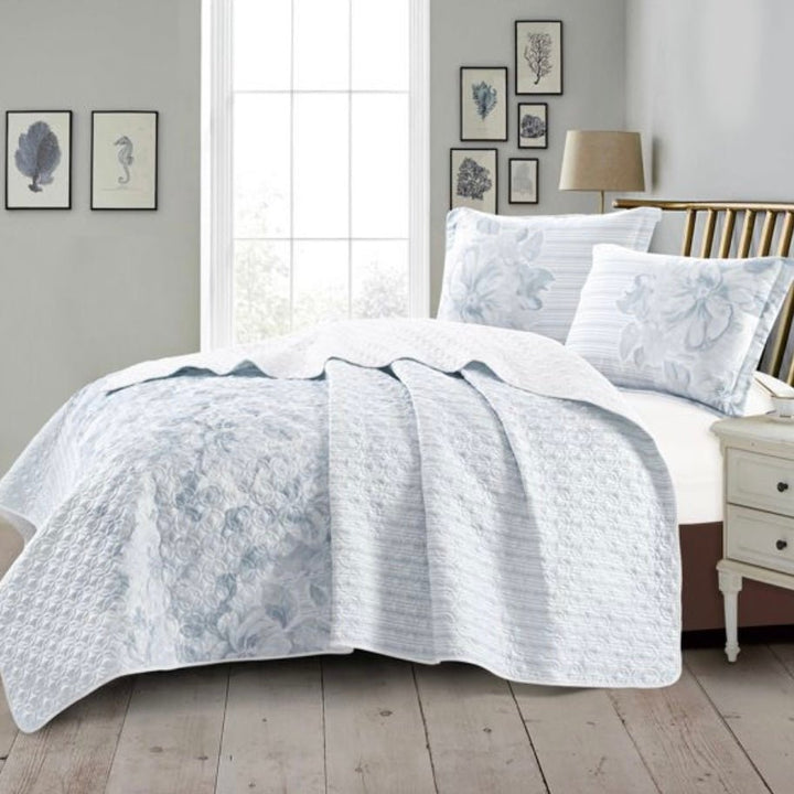 Cinar Tulin Sengetæppe Sæt Hvid/Lyseblå 3 Dele 240x260 cm - Løven Home