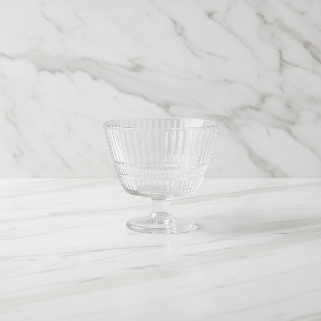 Deli Glass - Dessertskålesæt på fod – 340 ml | Riflet | 6 stk. - Løven Home