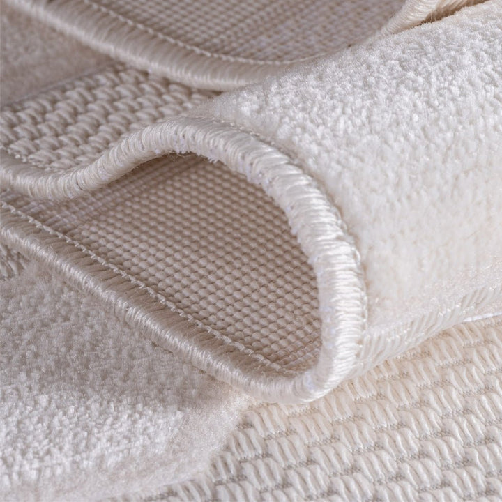 Dora - 1654 Cream - Løven Home