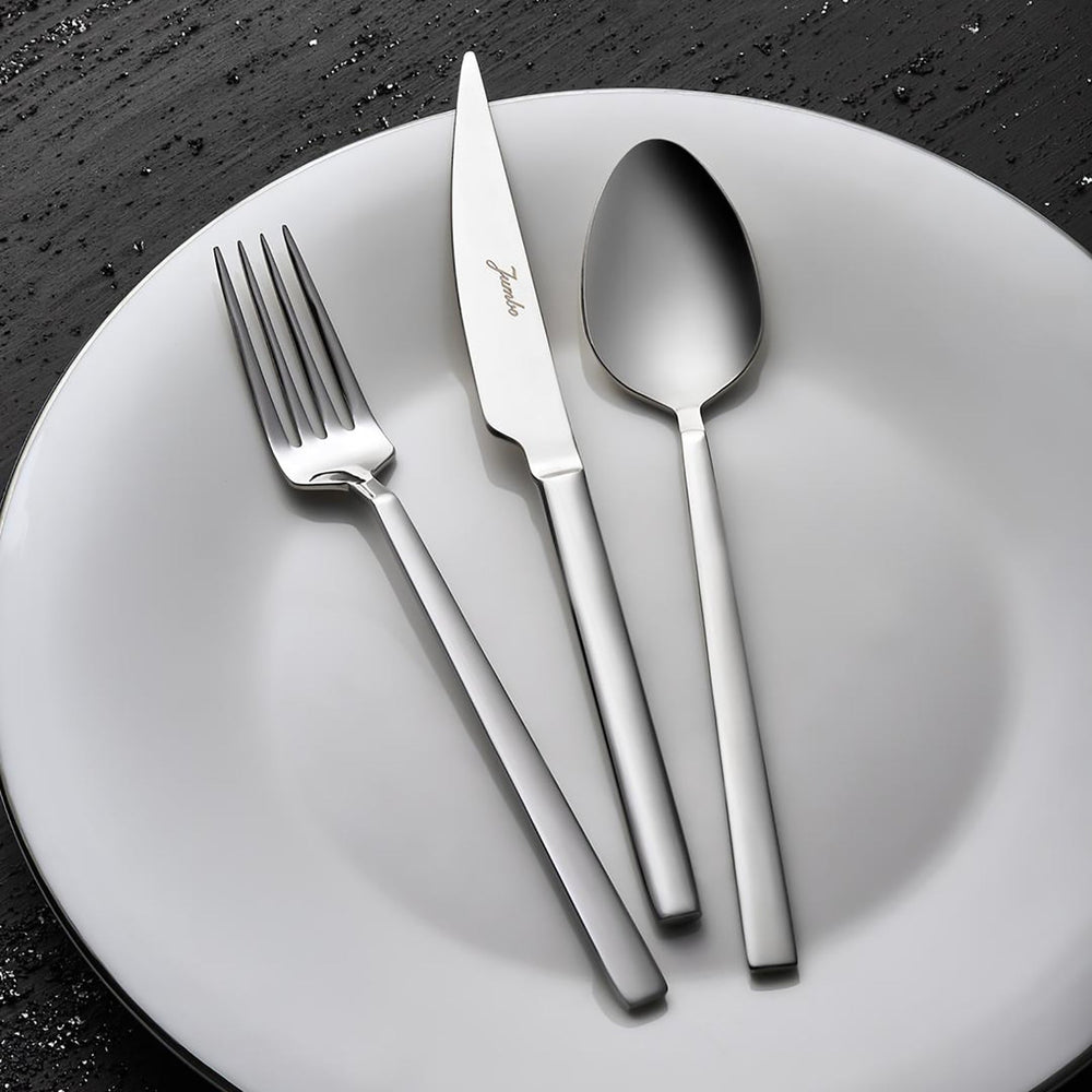 Jumbo 1800 Bestiksæt 60 dele til 12 personer - Løven Home