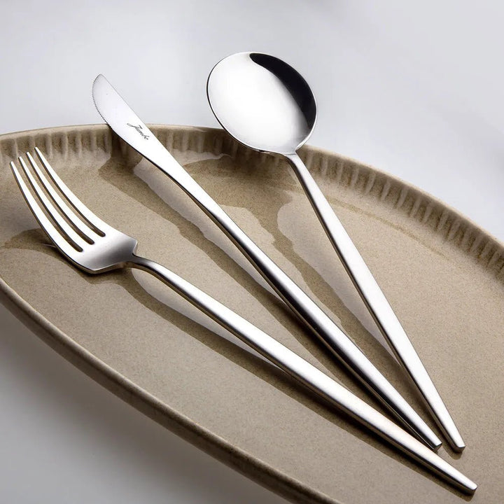 Jumbo 9000 Bestik Sæt – 84 dele til 12 personer - Løven Home